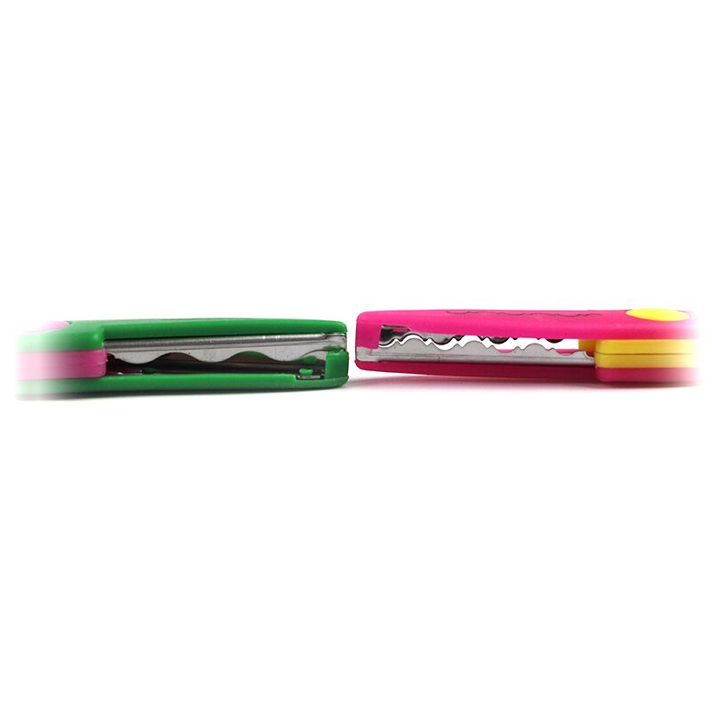 Foarfeca scoala 13 cm cu protectie, taiere diverse modele - imagine 3